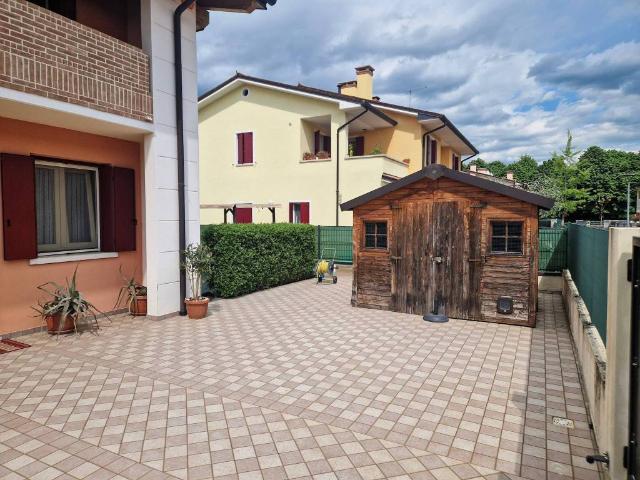 Villetta a schiera in vendita a Romano d'Ezzelino VI