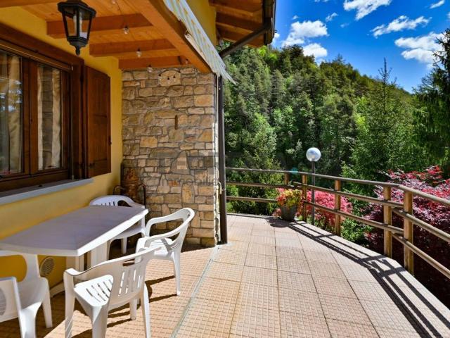 Villetta a schiera in vendita a Rovetta BG