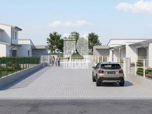 Villetta a schiera in vendita a Roverbella MN