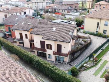 Villa in vendita a Suisio BG