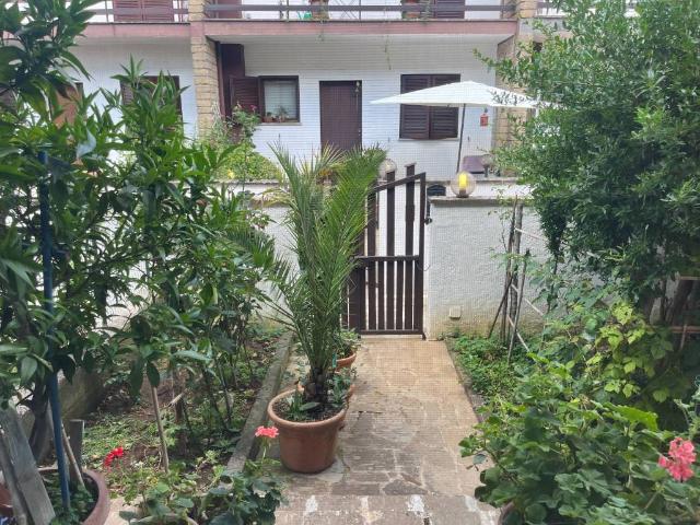 Villetta a schiera in vendita a Sutri VT