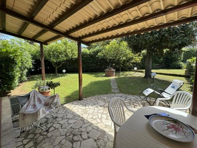 Villetta a schiera in vendita a Sabaudia LT