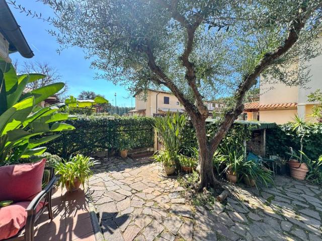 Villa in vendita a Sabaudia LT