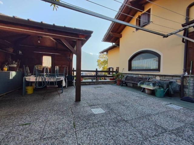 Villetta a schiera in vendita a Saint Christophe AO
