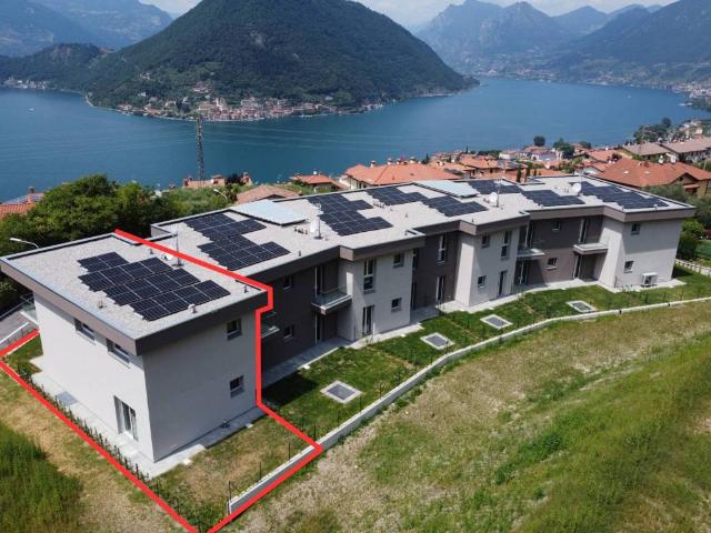 Villetta a schiera in vendita a Sale Marasino BS