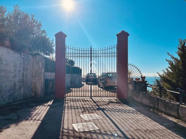 Villetta a schiera in vendita a Salerno SA