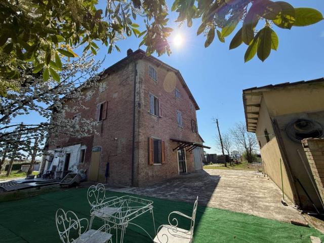 Villetta a schiera in vendita a San Cesario sul Panaro MO