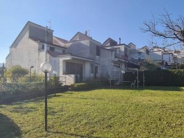 Villetta a schiera in vendita a San Cipriano Picentino SA