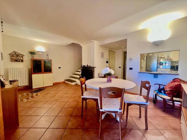 Villetta a schiera in vendita a San Colombano al Lambro MI
