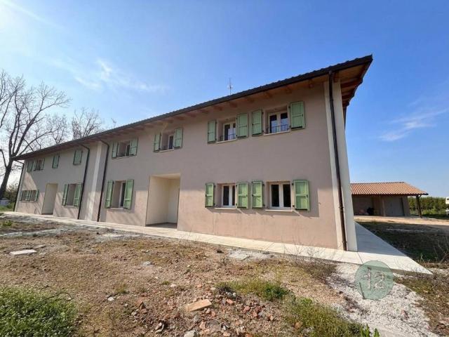 Villetta a schiera in vendita a San Felice sul Panaro MO
