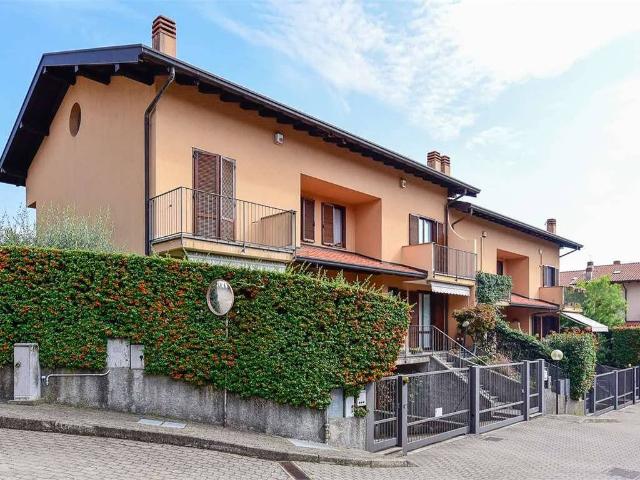 Villetta a schiera in vendita a San Fermo della Battaglia CO