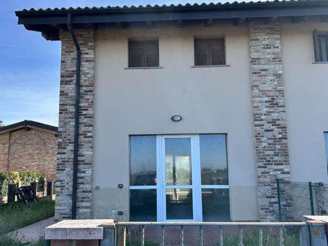 Villetta a schiera in vendita a San Giorgio Piacentino PC