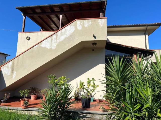 Villetta a schiera in vendita a San Giuliano Terme PI
