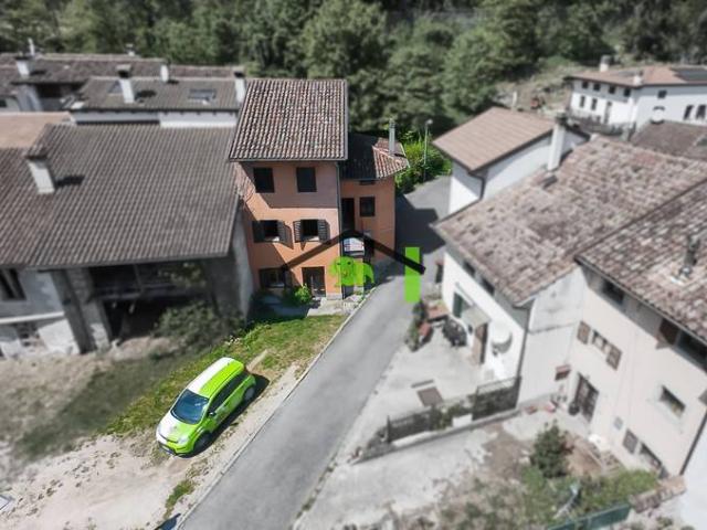 Villetta a schiera in vendita a San Leonardo UD