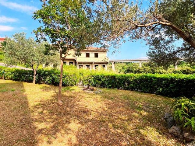 Villetta a schiera in vendita a San Nicola Arcella CS