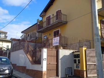 Villetta a schiera in vendita a San Pietro Clarenza CT