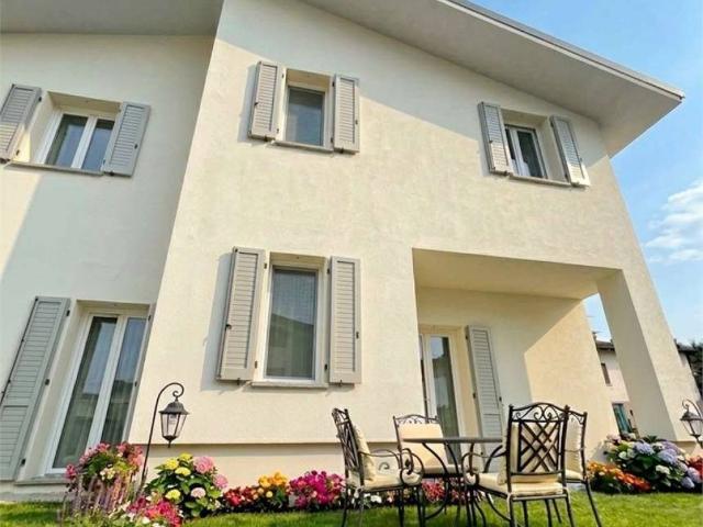 Villetta a schiera in vendita a San Polo d'Enza RE