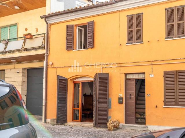 Villetta a schiera in vendita a Santa Maria Nuova AN