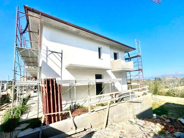 Villetta a schiera in vendita a Santa Maria a Monte PI