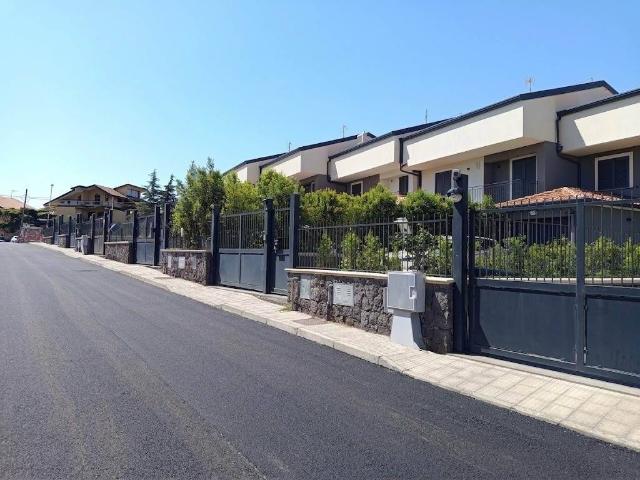 Villetta a schiera in vendita a Santa Maria di Licodia CT
