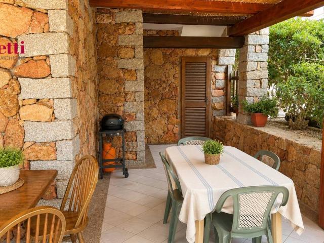 Villetta a schiera in vendita a Santa Teresa Gallura OT