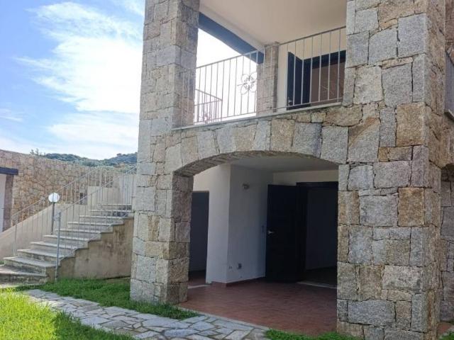 Villetta a schiera in vendita a Santa Teresa Gallura OT