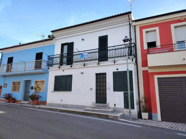 Villetta a schiera in vendita a Sant'Omero TE
