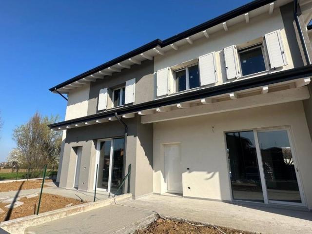 Villetta a schiera in vendita a Scandiano RE
