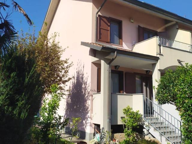 Villetta a schiera in vendita a Segrate MI