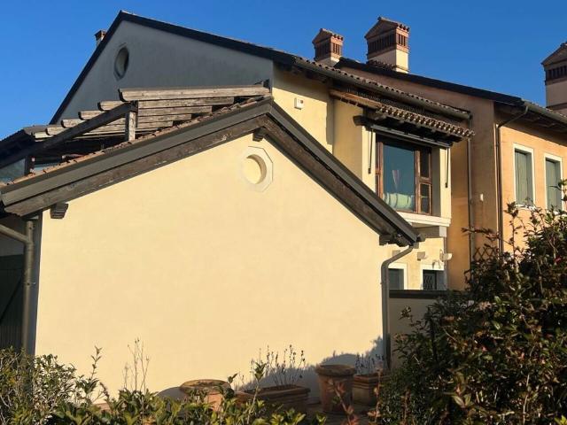 Villetta a schiera in vendita a Selvazzano Dentro PD