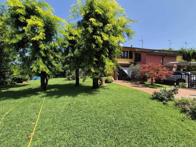 Villetta a schiera in vendita a Sesto ed Uniti CR