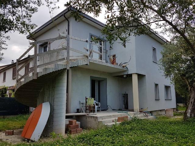 Villetta a schiera in vendita a Seravezza LU