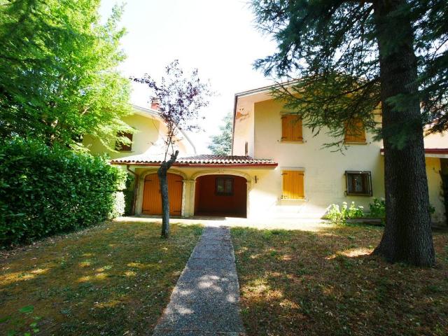 Villetta a schiera in vendita a Serramazzoni MO