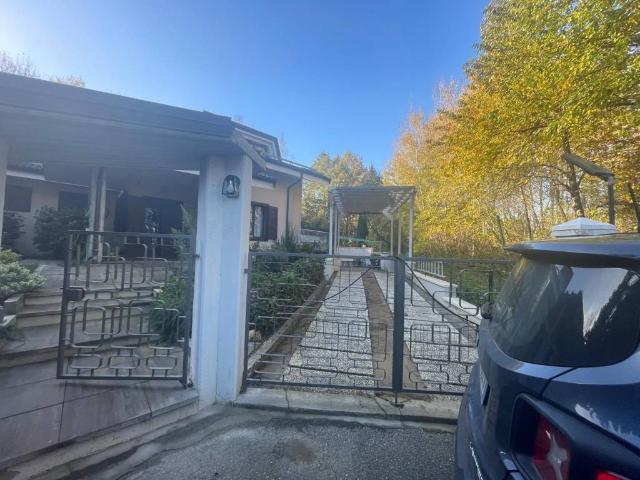 Villetta a schiera in vendita a Serramazzoni MO