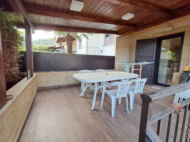 Villetta a schiera in vendita a Settingiano CZ