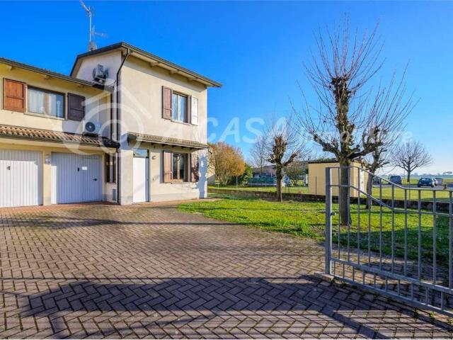 Villetta a schiera in vendita a Sissa Trecasali PR