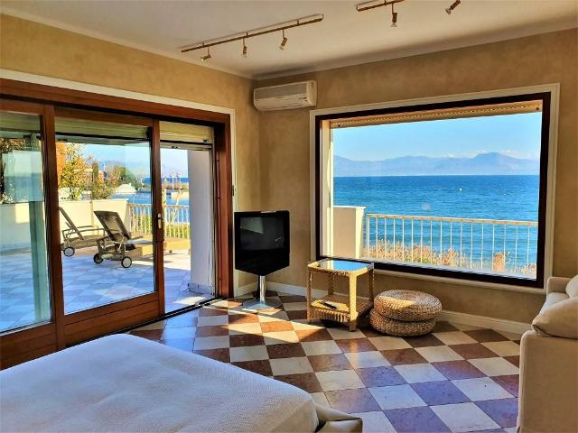Villa in vendita a Sirmione BS