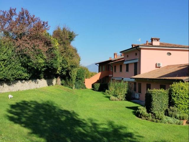 Villetta a schiera in vendita a Soiano del Lago BS