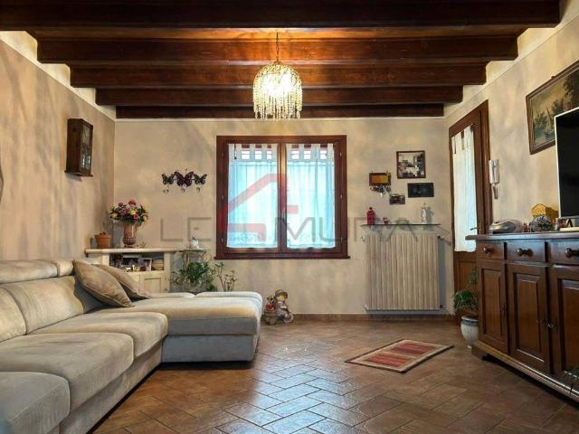 Villetta a schiera in vendita a Sorgà VR