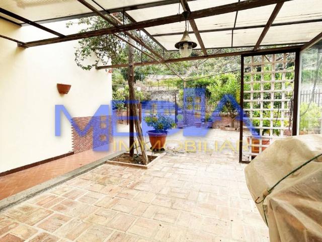 Villetta a schiera in vendita a Sperlonga LT