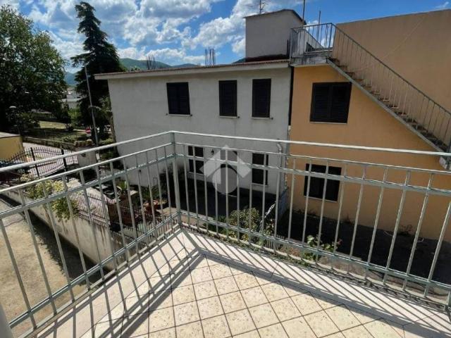 Villetta a schiera in vendita a Sperone AV
