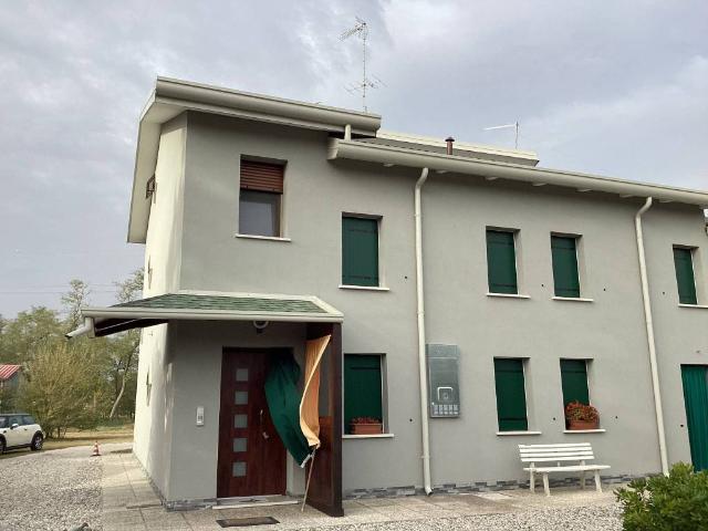Villetta a schiera in vendita a Taglio di Po RO