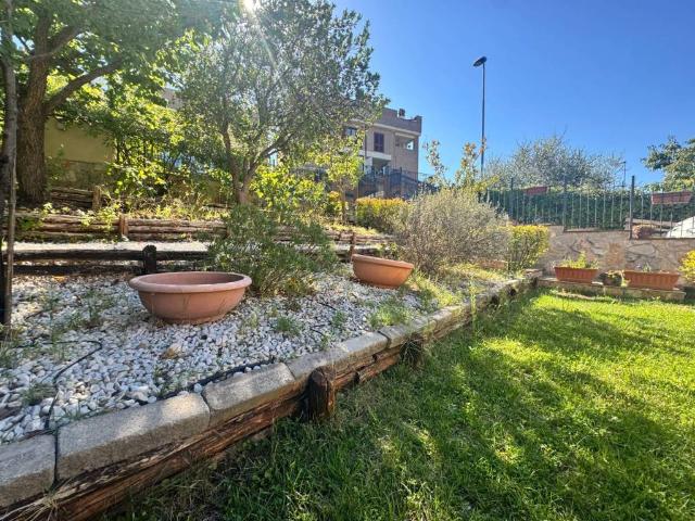 Villetta a schiera in vendita a Terni TR