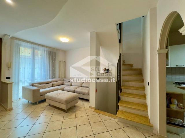 Villa in vendita a Terno d'Isola BG