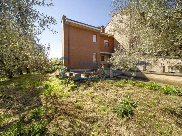 Villetta a schiera in vendita a Todi PG