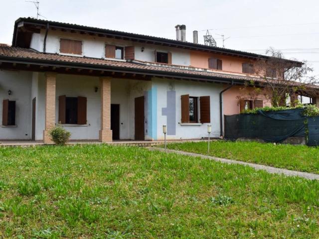 Villetta a schiera in vendita a Torbole Casaglia BS