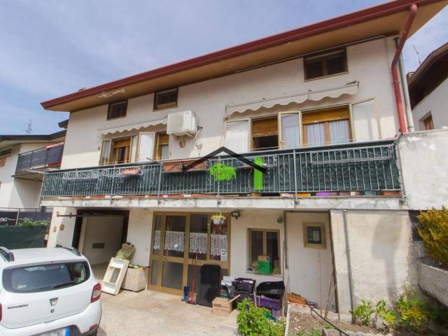 Villetta a schiera in vendita a Trasaghis UD