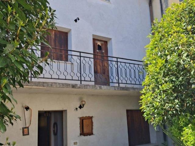Villetta a schiera in vendita a Trasaghis UD
