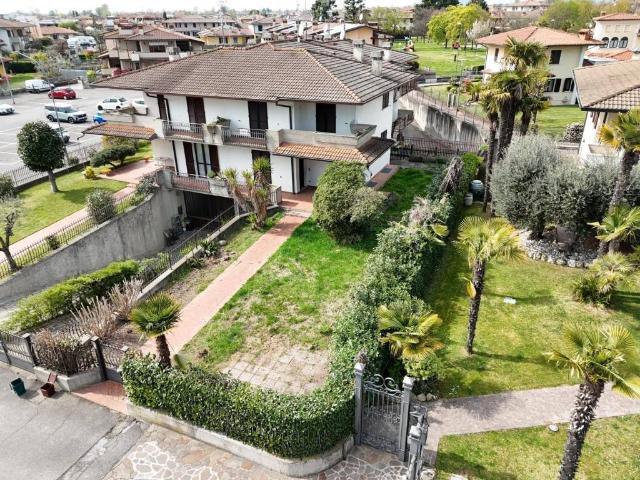Villetta a schiera in vendita a Travagliato BS