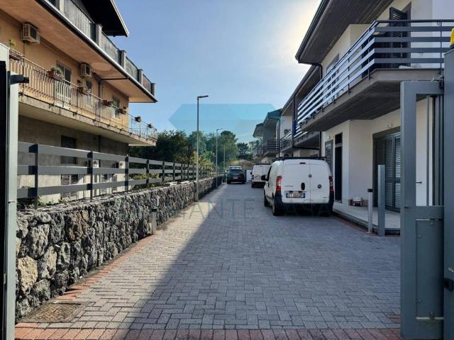Villetta a schiera in vendita a Trecastagni CT